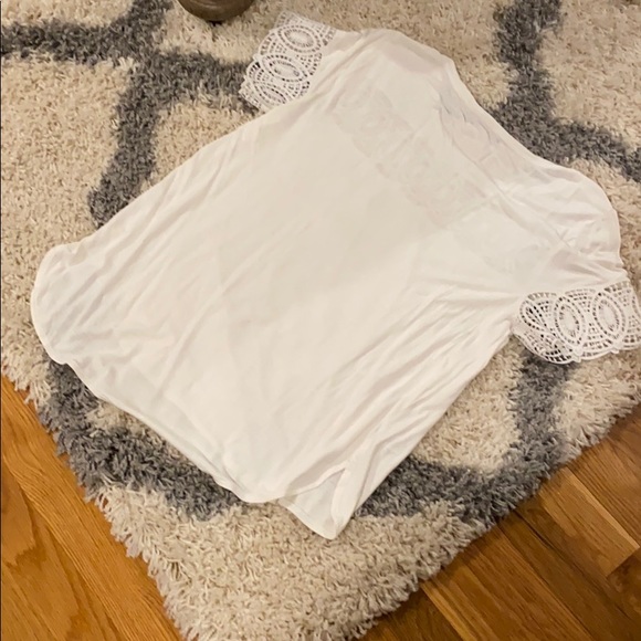 Women’s Loft Blouse - Picture 6 of 8